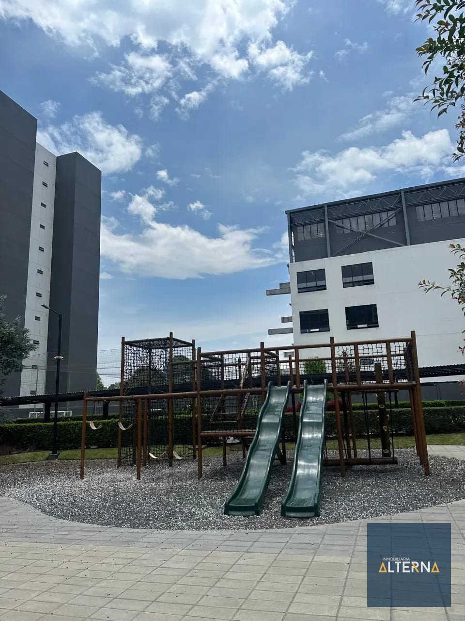 Apartamento en renta en Zona 14 Edificio Seghería — Apartamento en Alquiler en Zona 14, Guatemala, Ciudad — foto 10 de 11