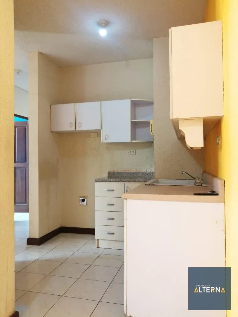 Acogedor apartamento en Renta Zona 16 — Apartamento en Alquiler en Zona 16, Guatemala, Ciudad — foto 2 de 4