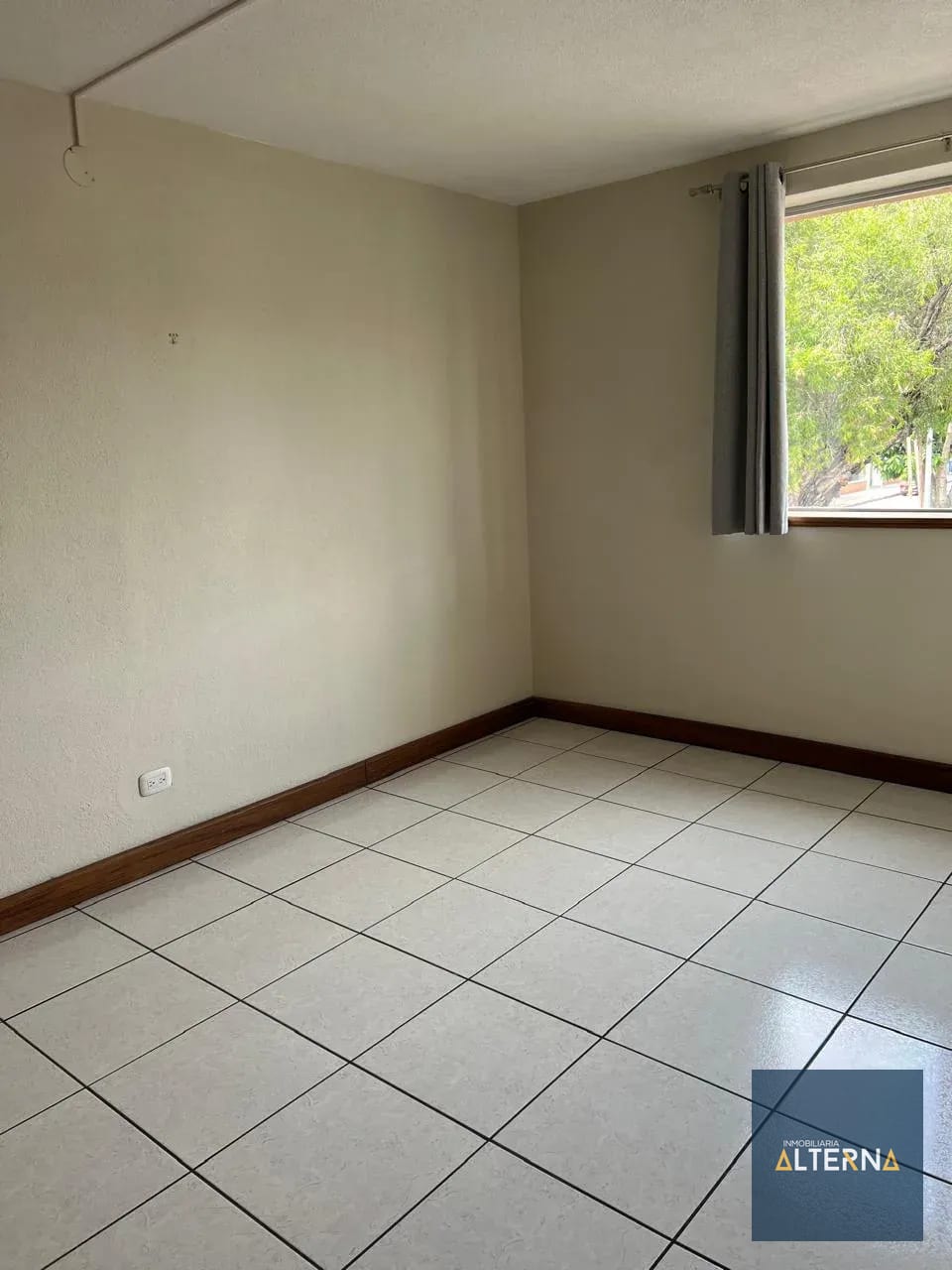 Apartamento en Renta Zona 9 — Apartamento en Alquiler en Zona 9, Guatemala, Ciudad — foto 12 de 12
