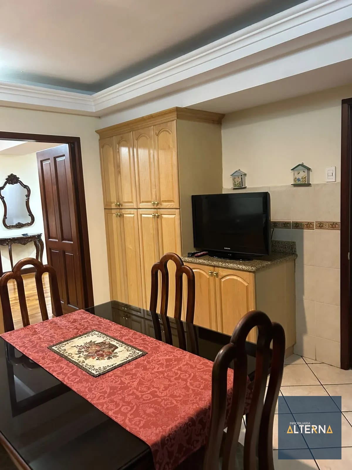 Apartamento en Renta Zona 10 — Apartamento en Alquiler en Zona 10, Guatemala, Ciudad — foto 5 de 17