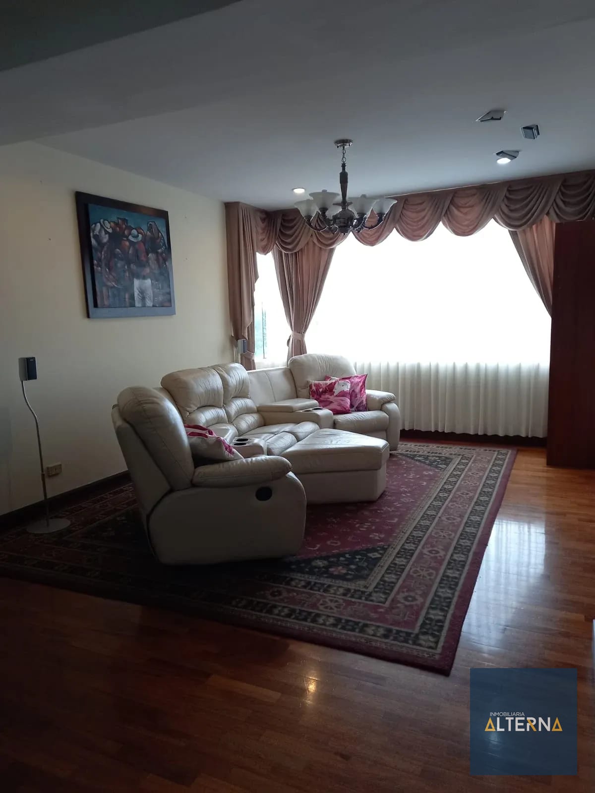 Apartamento en Renta Zona 10 — Apartamento en Alquiler en Zona 10, Guatemala, Ciudad — foto 14 de 17
