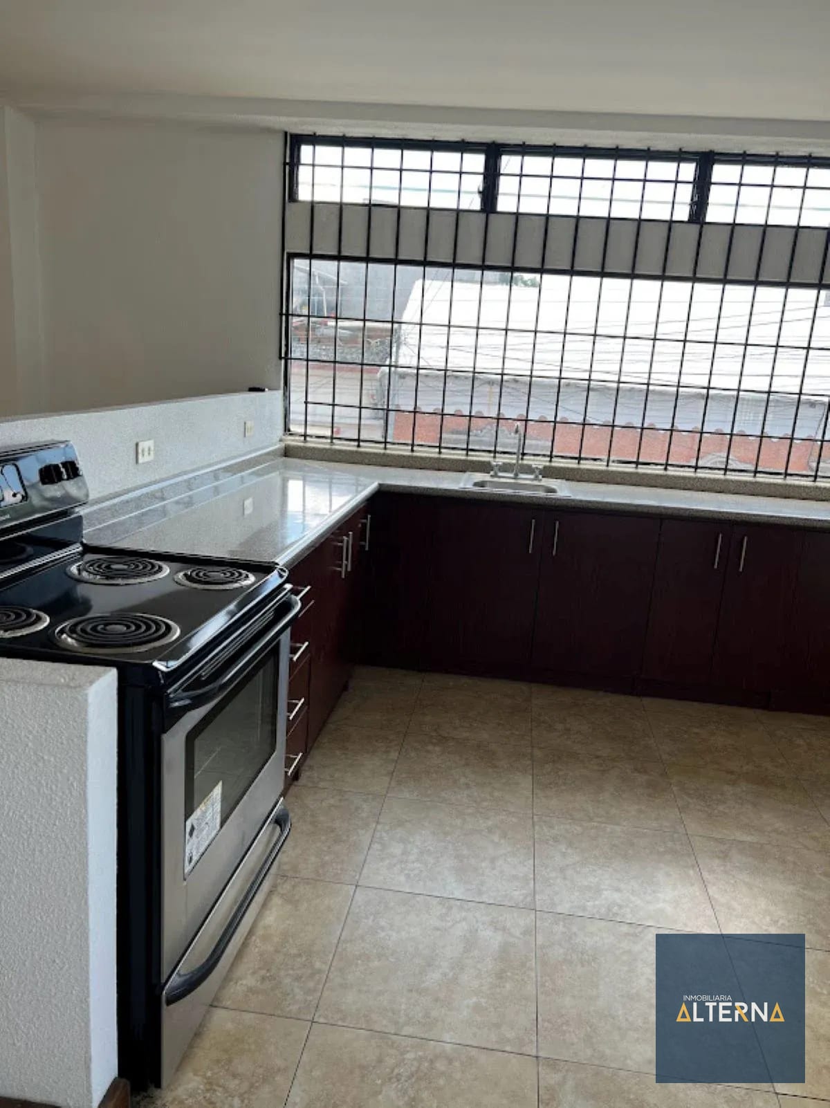 Apartamento en Renta en zona 10 muy cerca de centro medico — Apartamento en Alquiler en Zona 10, Guatemala, Ciudad — foto 6 de 9