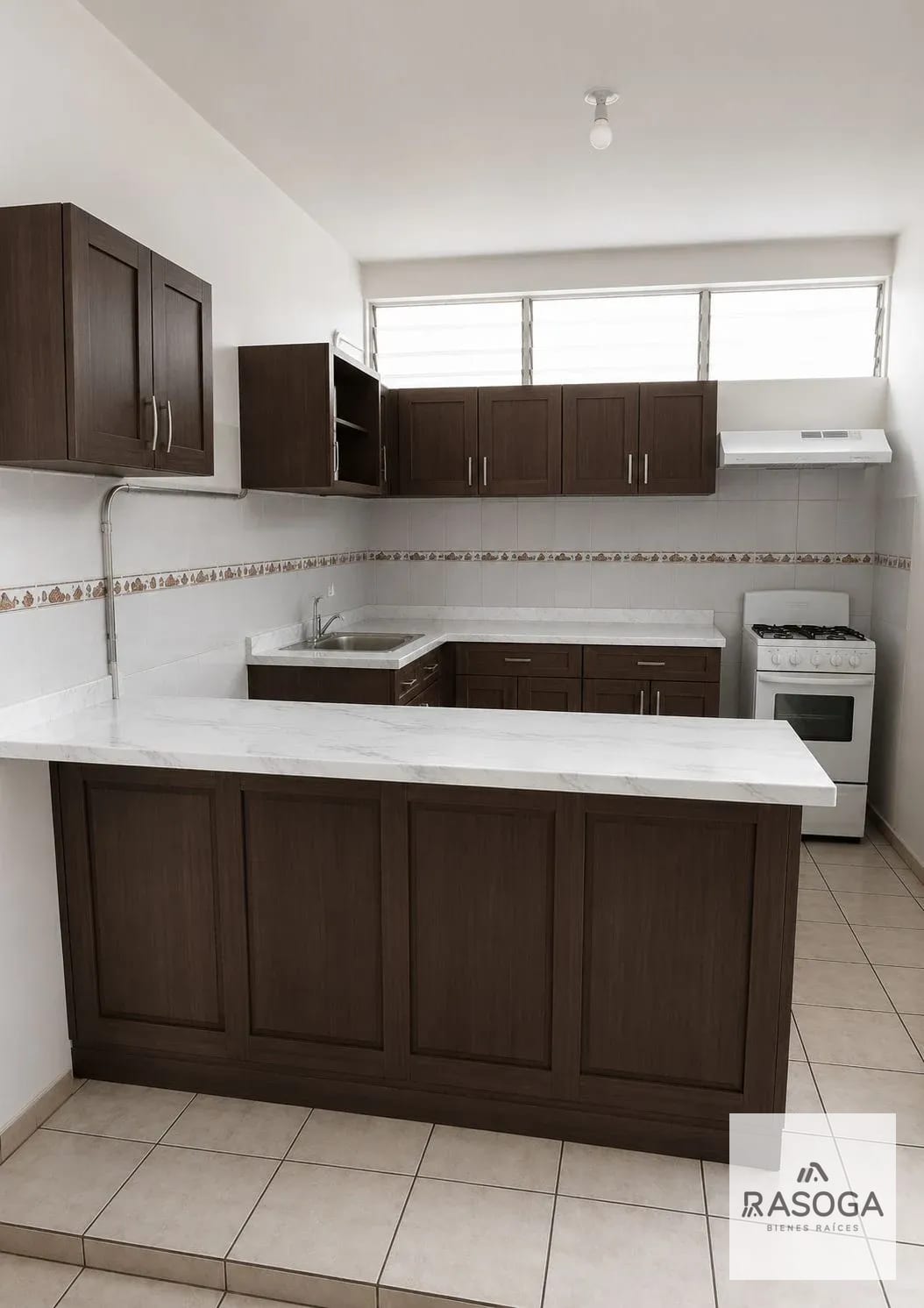 APARTAMENTO EN RENTA EN ZONA 15 — Apartamento en Alquiler en Vista Hermosa II, Zona 15, Guatemala, Ciudad — foto 1 de 8