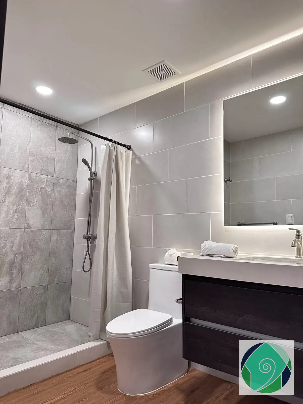 ALQUILER APARTAMENTO EN ZONA 10 — Apartamento en Alquiler en Zona 10, Guatemala, Ciudad — foto 6 de 9