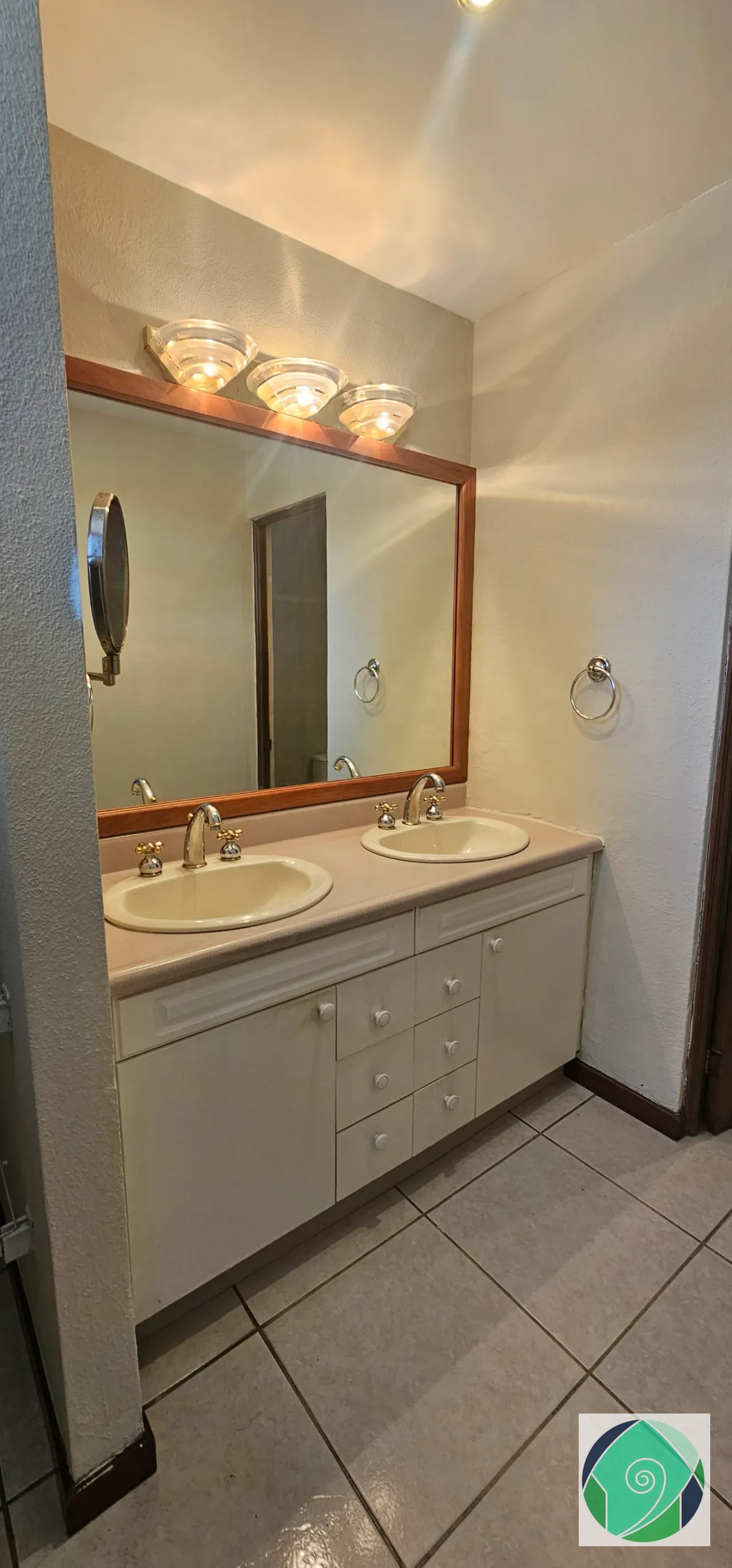 ALQULLER APARTAMENTO EN ZONA 10 — Apartamento en Alquiler en Torre Castelar, Zona 10, Guatemala, Ciudad — foto 13 de 17