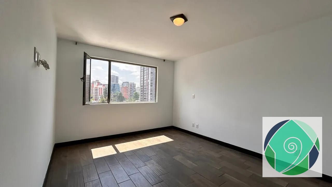 Alquiler Apto 2 Habitaciones en Verona, Z.10 — Apartamento en Alquiler en Verona, Zona 10, Guatemala, Ciudad — foto 2 de 8