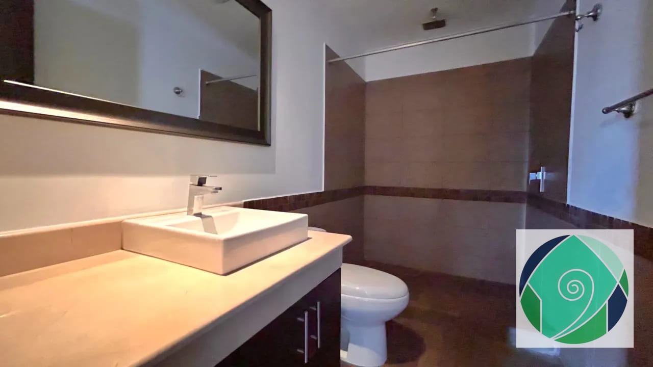 Alquiler Apto 2 Habitaciones en Verona, Z.10 — Apartamento en Alquiler en Verona, Zona 10, Guatemala, Ciudad — foto 6 de 8