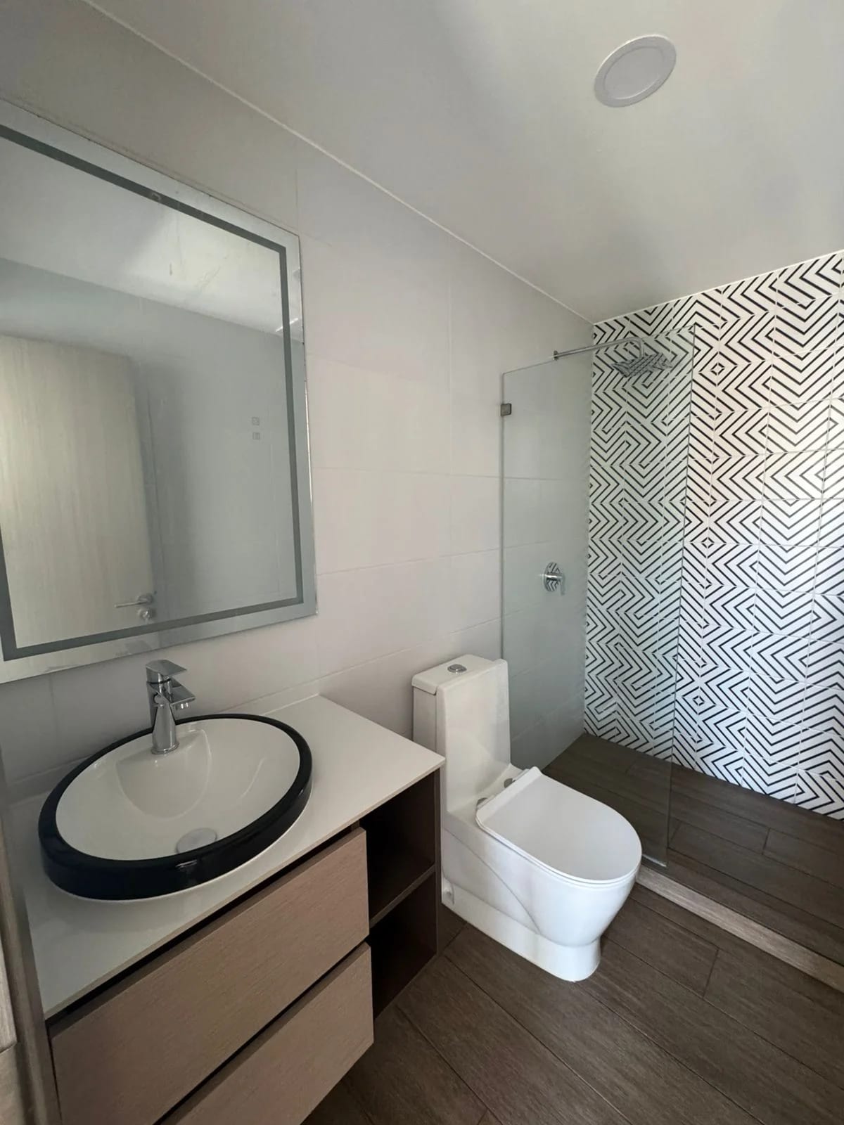 Renta Apartamento NARU, Zona 16 — Apartamento en Alquiler en Zona 16, Guatemala, Ciudad — foto 6 de 17