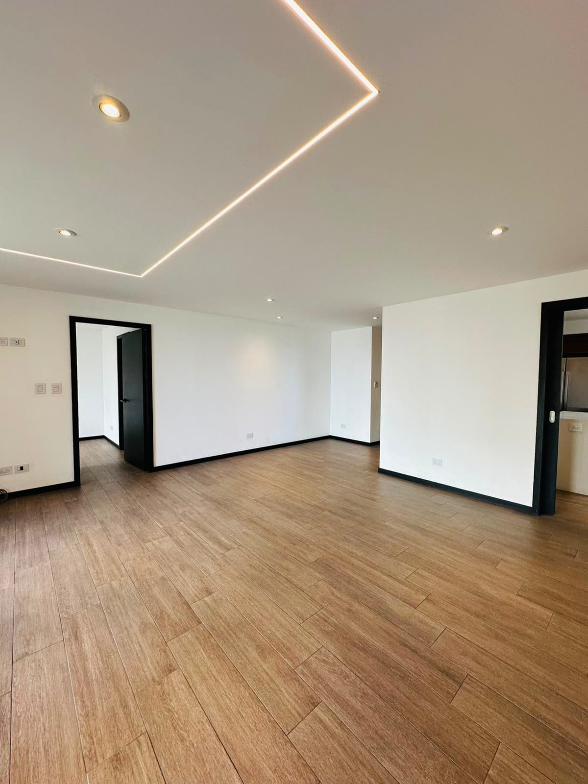 Apartamento en venta zona 10 — Apartamento en Venta en Zona 10, Guatemala, Ciudad — foto 6 de 6