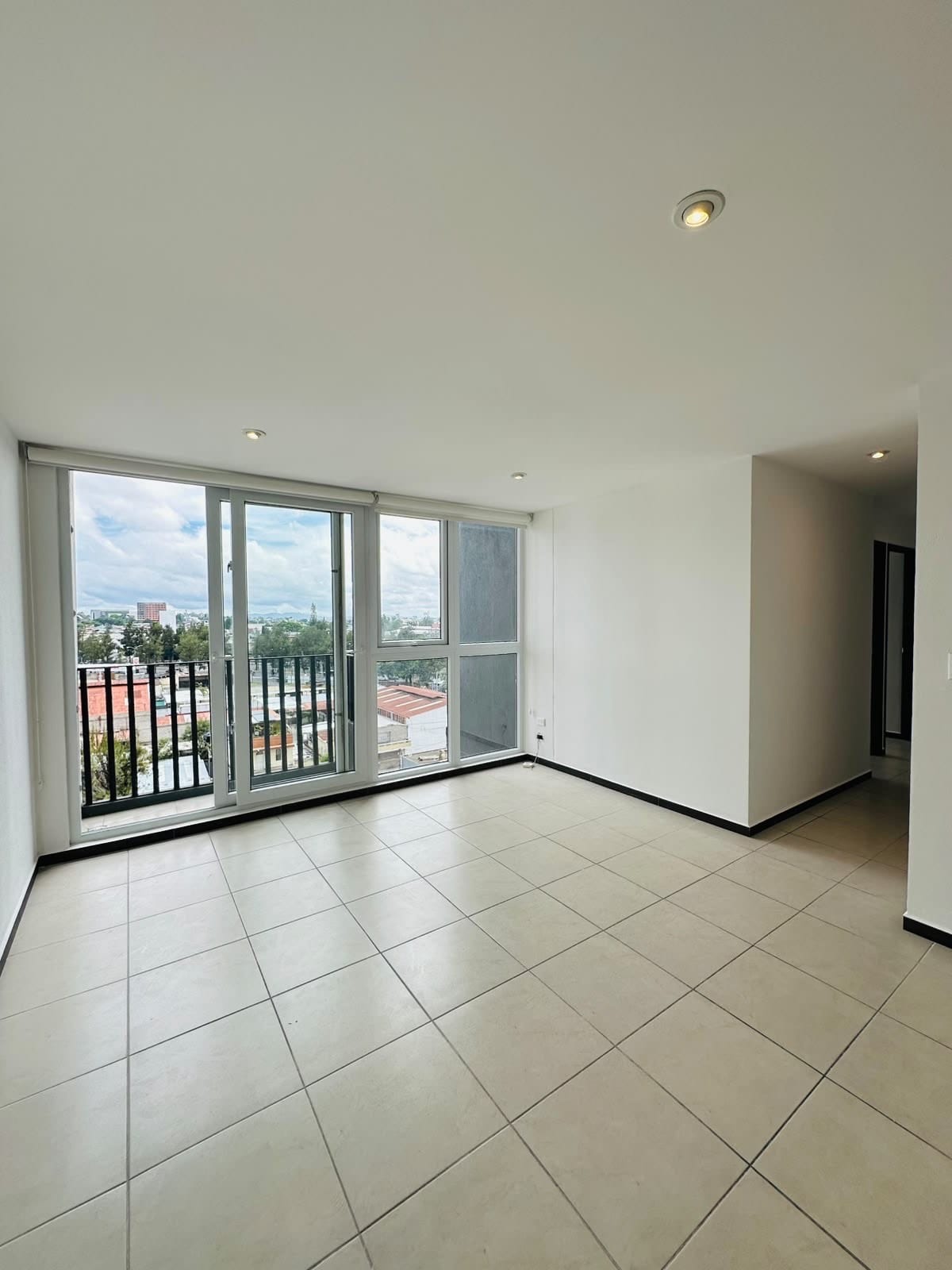 Apartamento en renta zona 11 — Apartamento en Alquiler en Parque San Jorge, Zona 11, Guatemala, Ciudad — foto 1 de 5