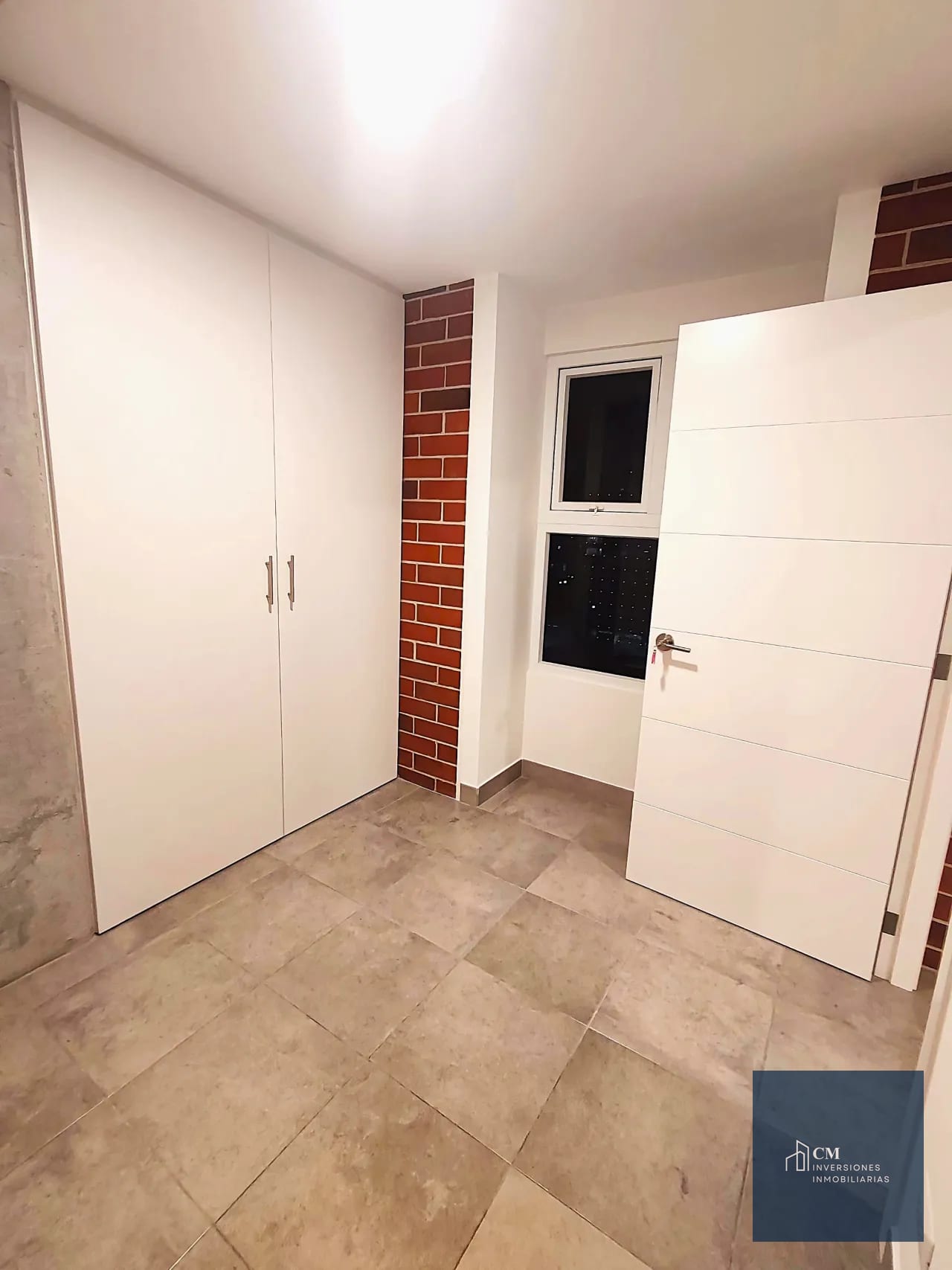Dormitorio principal — Apartamento en Zona 10: ¡Inversión inteligente en Ciudad Vieja! — Apartamento en Venta en Ciudad Vieja, Zona 10, Guatemala, Ciudad — foto 7 de 12