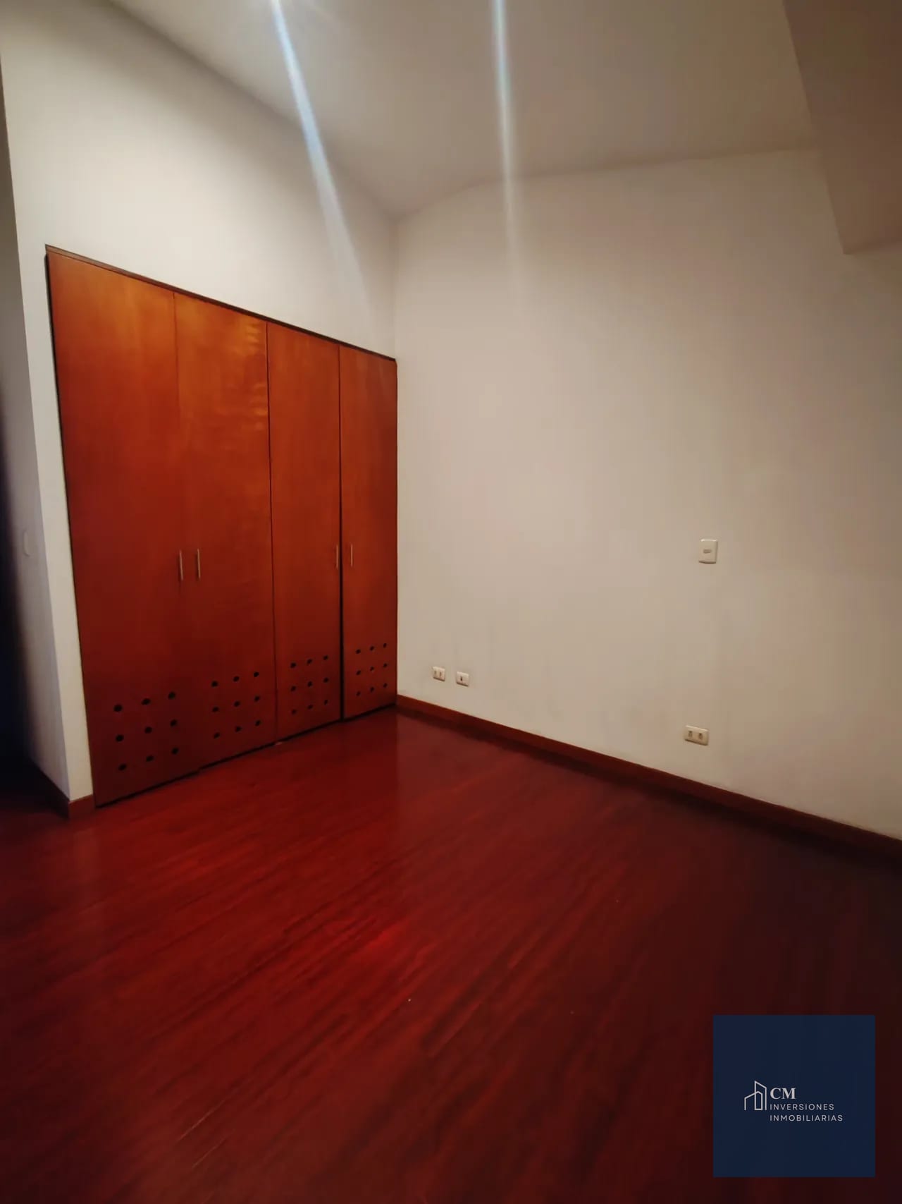 Dormitorio 2 — ¡Apartamento con hermosas vistas en Km 9.5 en Carretera al Salvador! — Apartamento en Venta en Carretera a El Salvador, Guatemala, Ciudad — foto 14 de 17