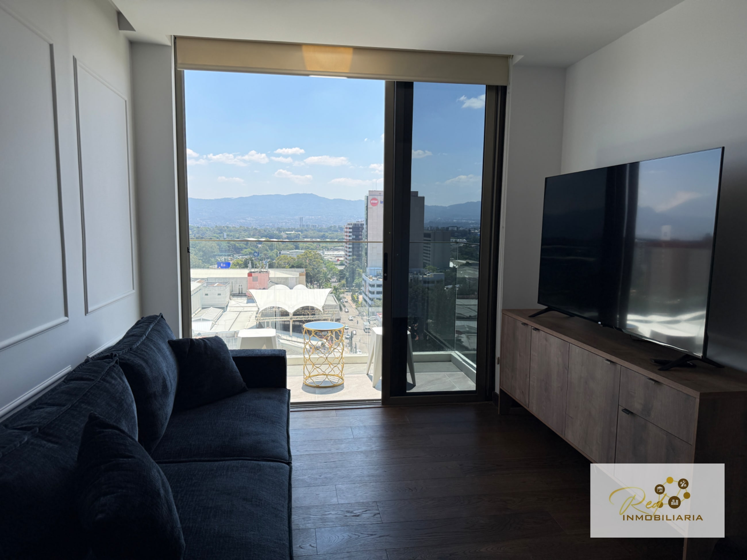 ✨ Apartamento Amueblado en Renta – Edificio Atarah, Zona 10 - 2