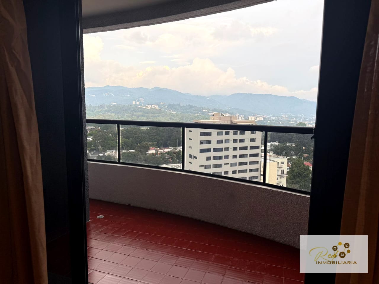 ALQUILER APARTAMENTO Y AMPLIO EDIFICIO BELLAGIO Zona 14 — Apartamento en Alquiler en Bellagio, Zona 14, Guatemala, Ciudad — foto 2 de 16