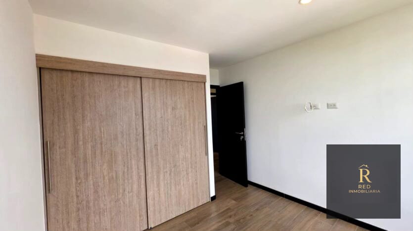 🏙️ APARTAMENTO EN VENTA Vista Hermosa 1, Zona 15 — Apartamento en Venta en Zona 15, Guatemala, Ciudad — foto 6 de 10