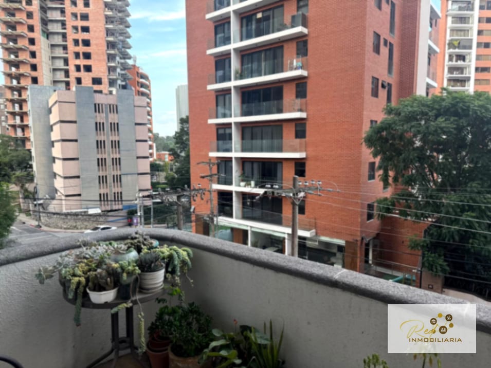 🏢 Renta Apartamento Amueblado en Bellini, Zona 14 — Apartamento en Alquiler en Zona 14, Guatemala, Ciudad — foto 2 de 13