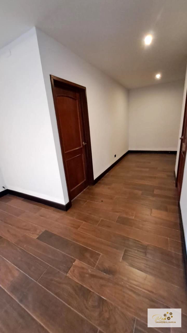 🏢 Renta de amplio apartamento — Edificio Oakland, Zona 10 — Apartamento en Alquiler en Zona 10, Guatemala, Ciudad — foto 9 de 17