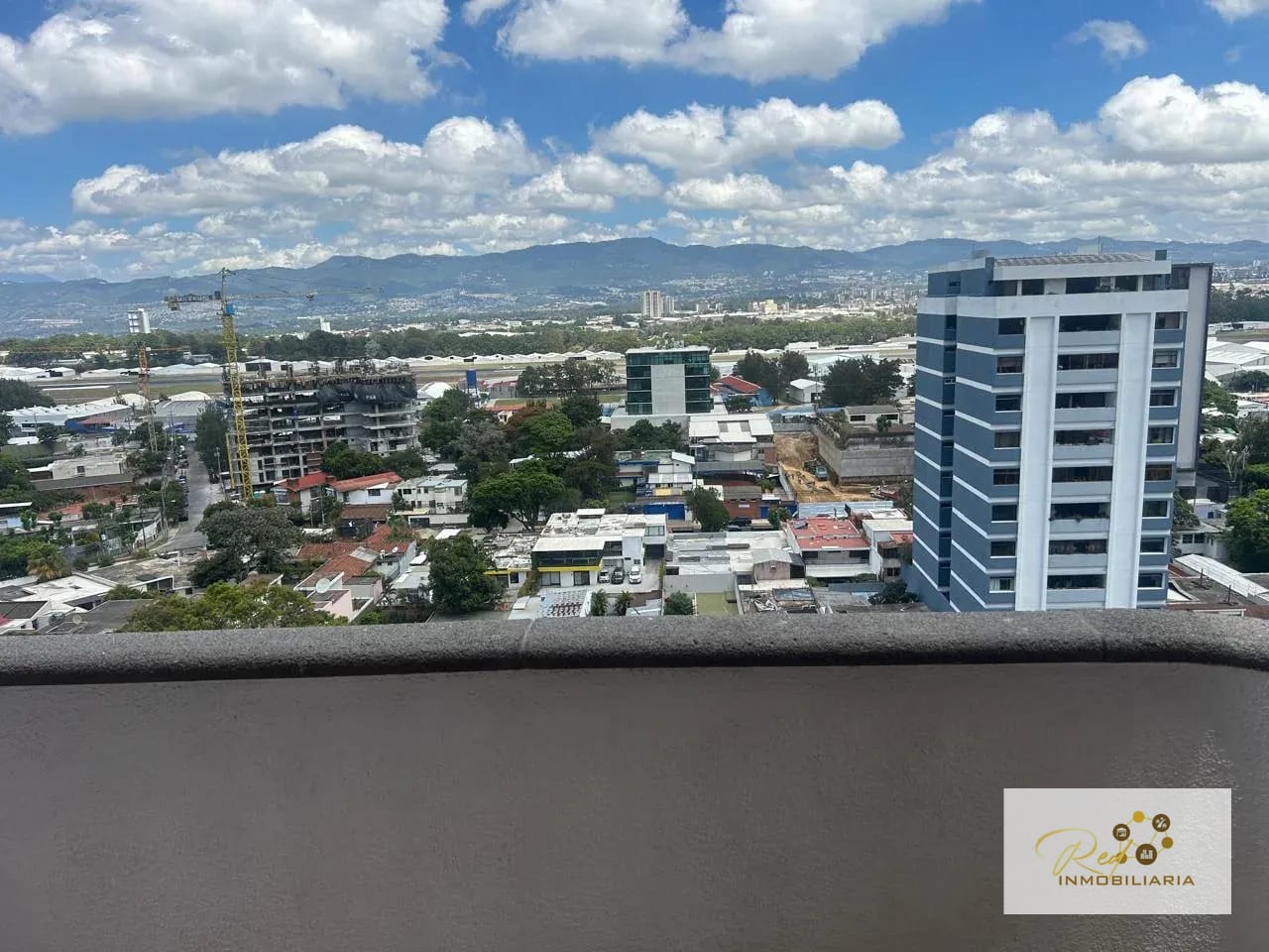 🏡 Renta Apartamento Bellini, Zona 14 — Apartamento en Alquiler en Zona 14, Guatemala, Ciudad — foto 2 de 17