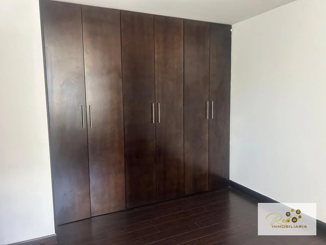 🏢 Apartamento en Alquiler – Zona 14, Edificio Catania — Apartamento en Alquiler en Zona 14, Guatemala, Ciudad — foto 9 de 16