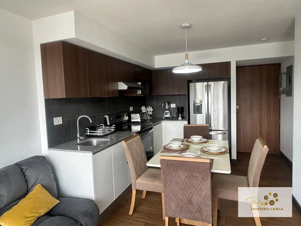 Apartamento Amueblado en Renta — Be14, La Villa, Zona 14 🏠 — Apartamento en Alquiler en Zona 14, Guatemala, Ciudad — foto 1 de 17