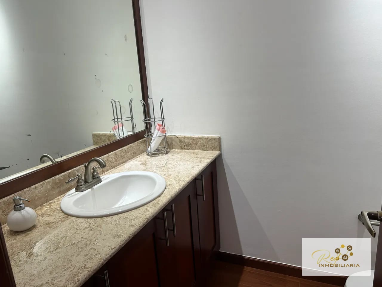 🏢 Apartamento en Alquiler – Edificio Botticelli 2, Zona 15 — Apartamento en Alquiler en Botticelli II, Zona 15, Guatemala, Ciudad — foto 14 de 17