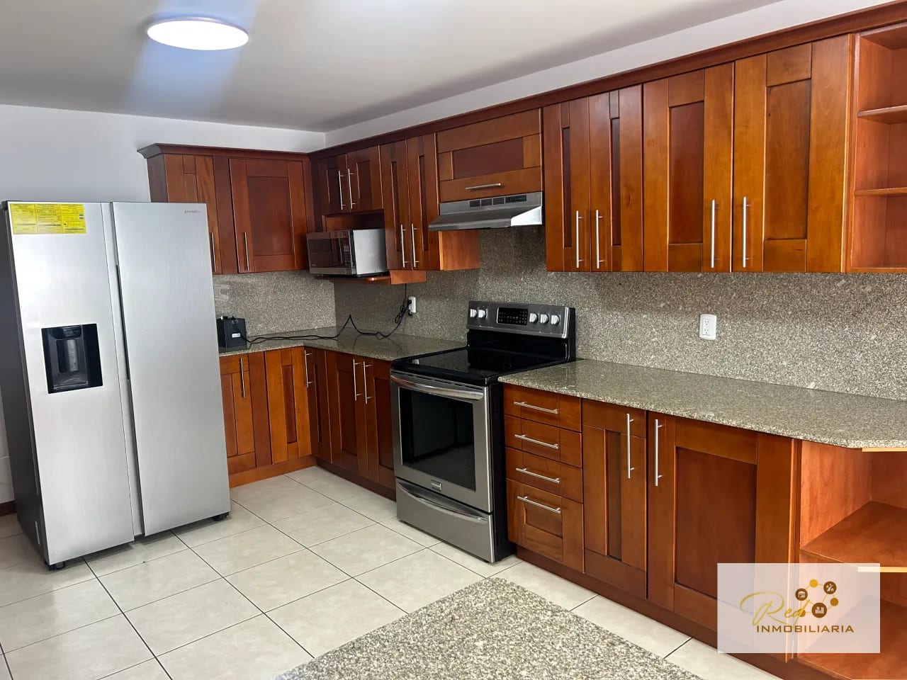 🏢 Apartamento en Alquiler – Edificio Botticelli 2, Zona 15 — Apartamento en Alquiler en Botticelli II, Zona 15, Guatemala, Ciudad — foto 4 de 17
