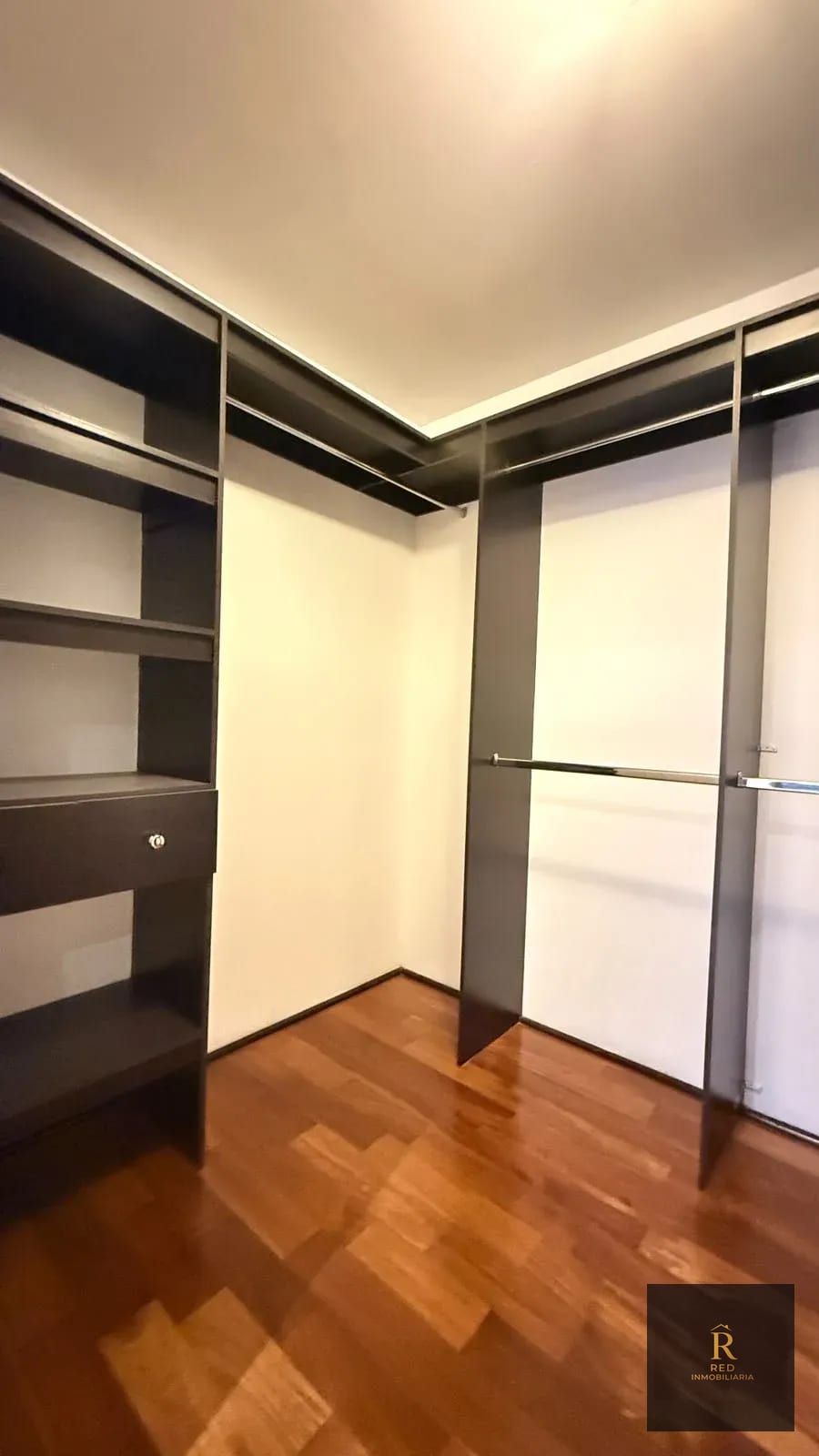 🏢 Apartamento en Venta zona 10 / Edificio Aria – Nivel Alto — Apartamento en Venta en Zona 10, Guatemala, Ciudad — foto 9 de 15