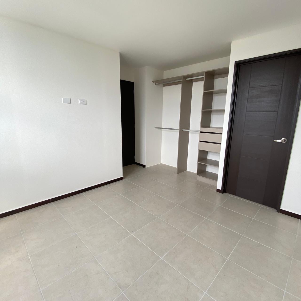 PARQUE SAN JORGE / APARTAMENTO EN RENTA DE 3 HABITACIONES — Apartamento en Alquiler en Parque San Jorge, Zona 11, Guatemala, Ciudad — foto 8 de 17