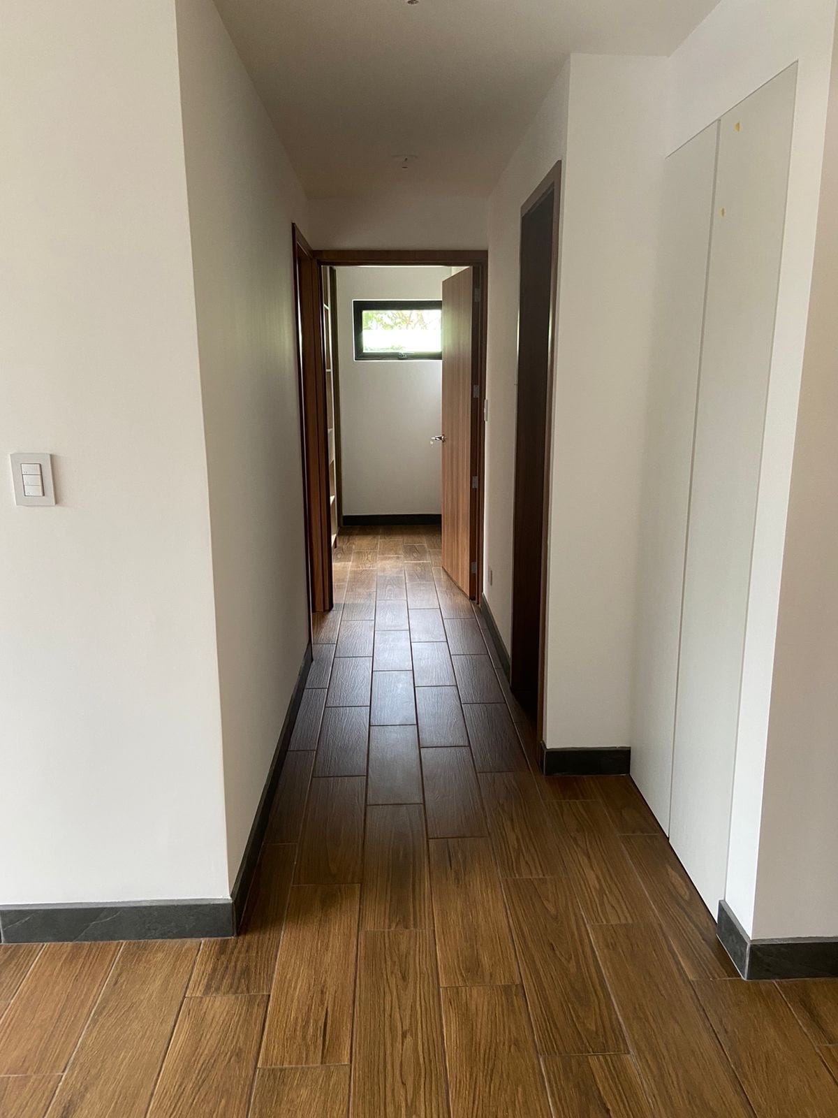 BE14 / APARTAMENTO EN RENTA DE 2 HABITACIONES — Apartamento en Alquiler en Be14, Zona 14, Guatemala, Ciudad — foto 3 de 6