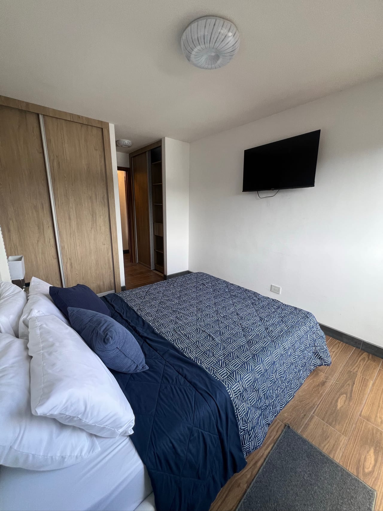 BE14 / Apartamento Amueblado en Renta de 1 Habitación / Z14 La Villa — Apartamento en Alquiler en Be14, Zona 14, Guatemala, Ciudad — foto 5 de 11