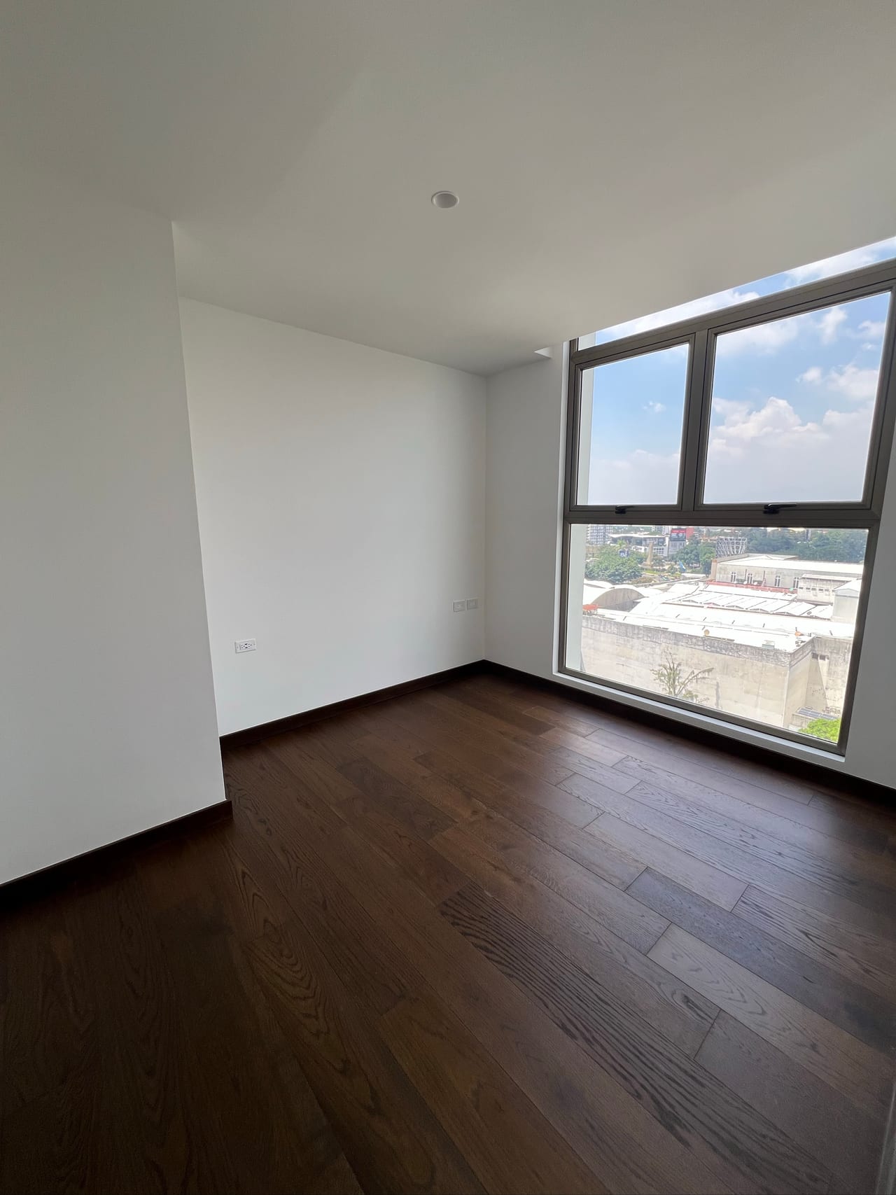 Atarah / Apartamento en Venta de 2 Habitaciones — Apartamento en Venta en Atarah, Zona 10, Guatemala, Ciudad — foto 4 de 8