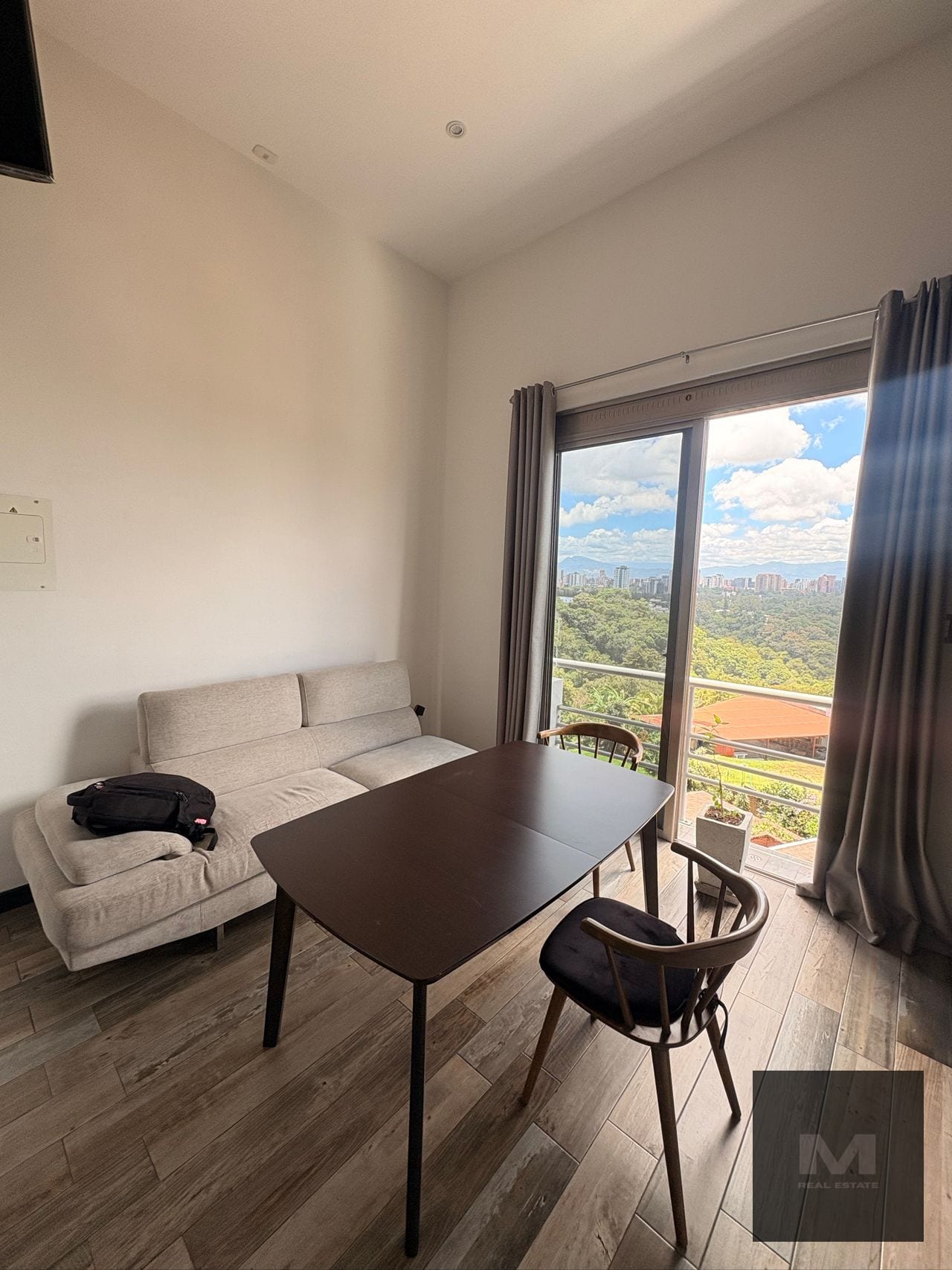 🏙️ Apartamento Amueblado en Renta Zona 15 (directo) — Apartamento en Alquiler en Adamant, Zona 15, Guatemala, Ciudad — foto 1 de 8