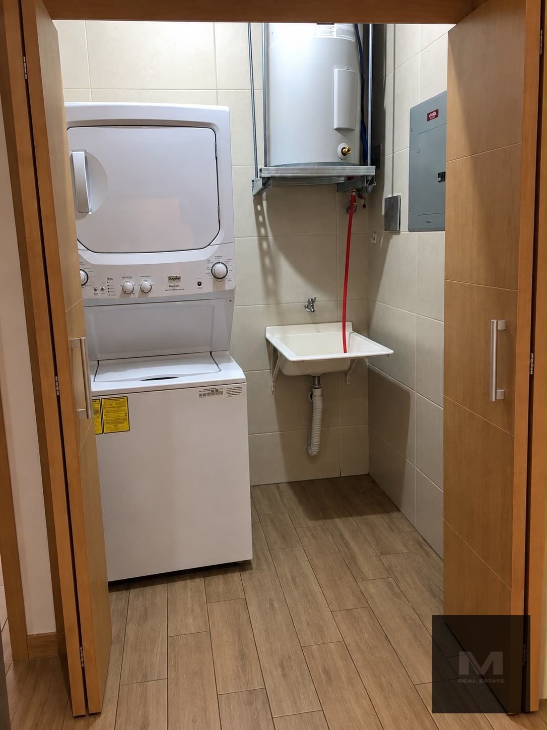 🏙️ Apartamento en Renta Zona 10 (+1) — Apartamento en Alquiler en City Haus, Zona 10, Guatemala, Ciudad — foto 4 de 10