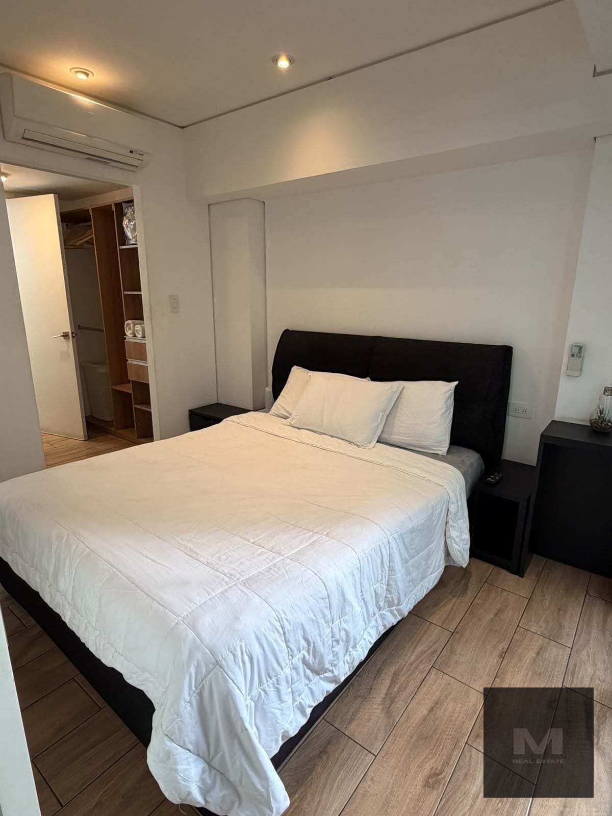 🏙️ Apartamento Amueblado en Venta Zona 4 (+1) — Apartamento en Venta en QUO, Zona 4, Guatemala, Ciudad — foto 9 de 12