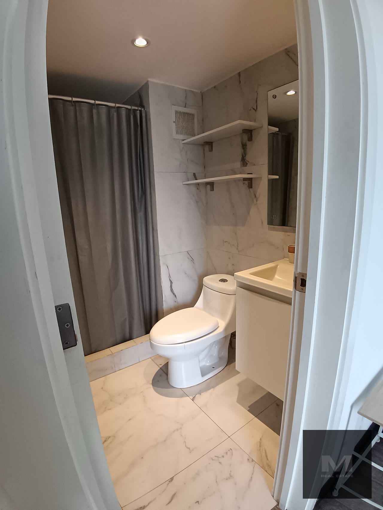 🏙️ Apartamento Tipo Loft Amueblado en Renta, Zona 15 — Apartamento en Alquiler en Adamant, Zona 15, Guatemala, Ciudad — foto 5 de 5