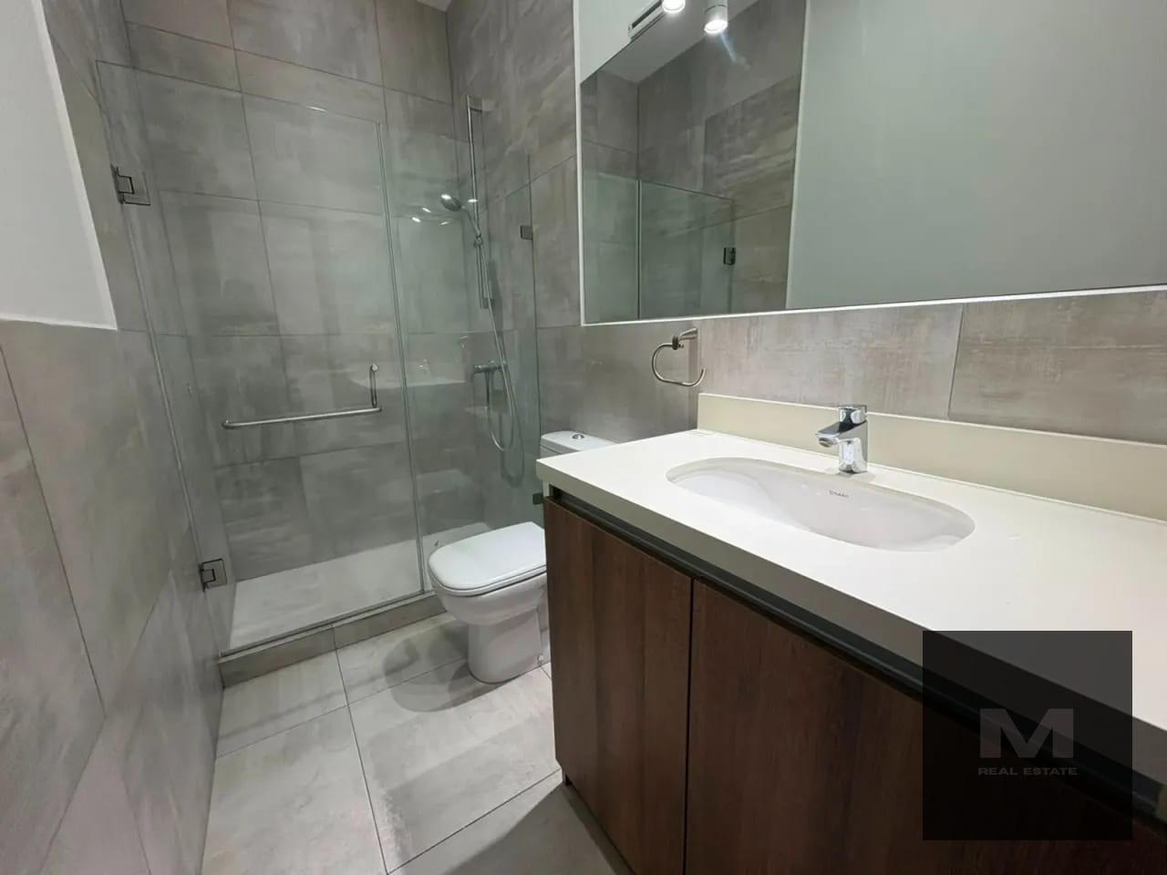 🏙️ Apartamento de 3 hab en venta, zona 10 — Apartamento en Venta en Casa Acueducto, Zona 10, Guatemala, Ciudad — foto 9 de 14