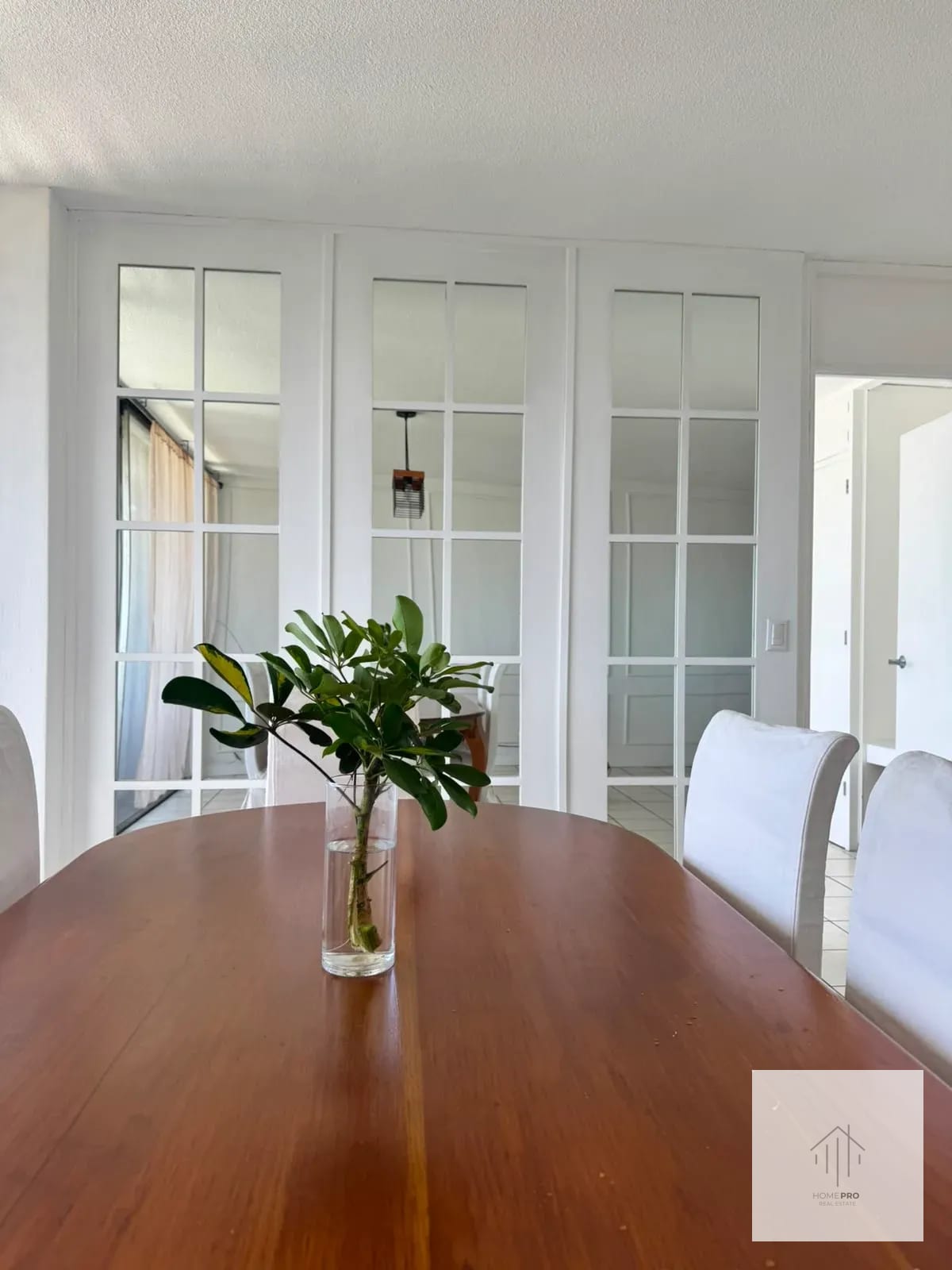 Apartamento Amueblado en Renta en Zona 9 — Apartamento en Alquiler en Cortijo Reforma, Zona 9, Guatemala, Ciudad — foto 2 de 11