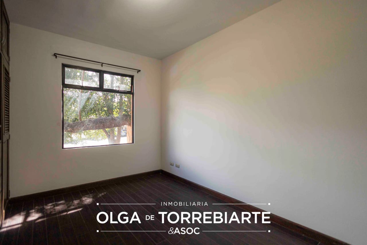 Apartamento en Villas Tiepolo, Carretera a El Salvador — Apartamento en Alquiler en Villa Tiepolo, Carretera a El Salvador, Guatemala, Ciudad — foto 9 de 10