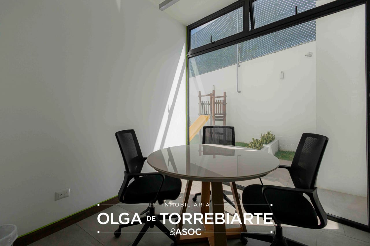 Apartamento en primer nivel, Vila Catorce, Zona 14 — Apartamento en Alquiler en Vila Catorce, Zona 14, Guatemala, Ciudad — foto 15 de 17