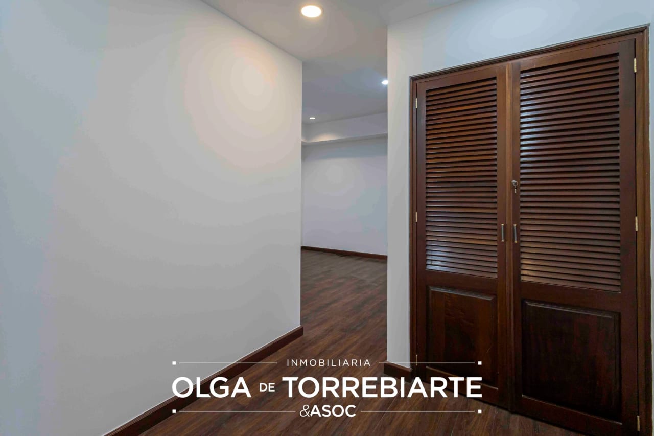 Apartamento en Torrealba, Zona 14 — Apartamento en Alquiler en Torre Alba, Zona 14, Guatemala, Ciudad — foto 10 de 12