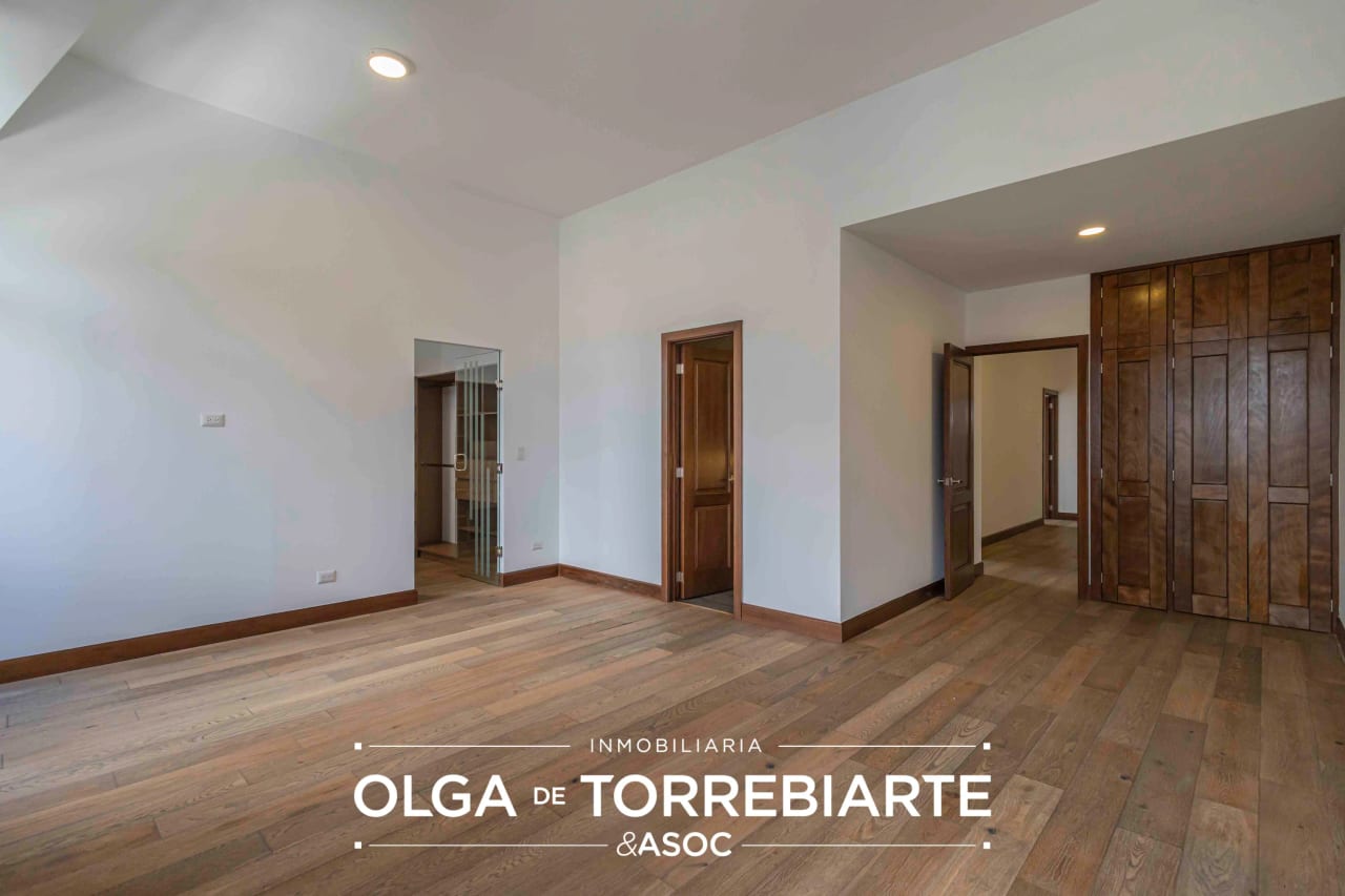Apartamento en Salvattore, Zona 10 — Apartamento en Alquiler en Salvattore, Zona 10, Guatemala, Ciudad — foto 8 de 11