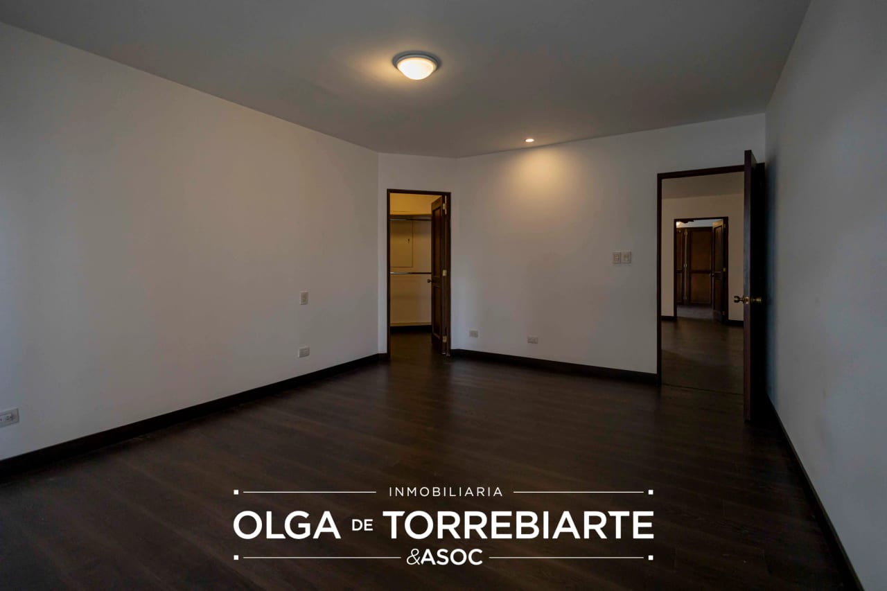 Apartamento en Terranova, Zona 14 — Apartamento en Venta en Terranova, Zona 14, Guatemala, Ciudad — foto 13 de 14