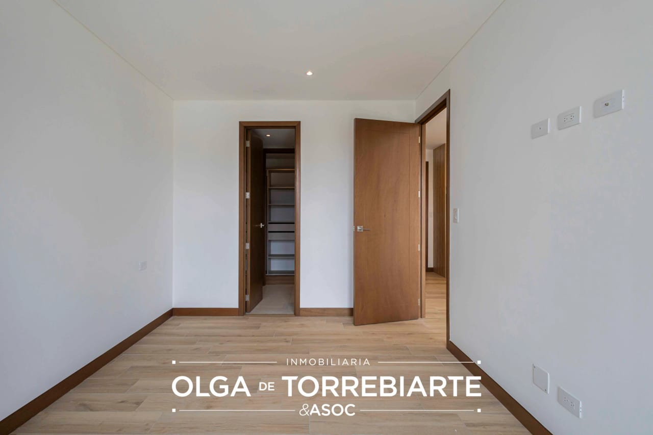 Apartamento en Ferré Diez, Zona 10 — Apartamento en Alquiler en Ferré Diez, Zona 10, Guatemala, Ciudad — foto 11 de 16