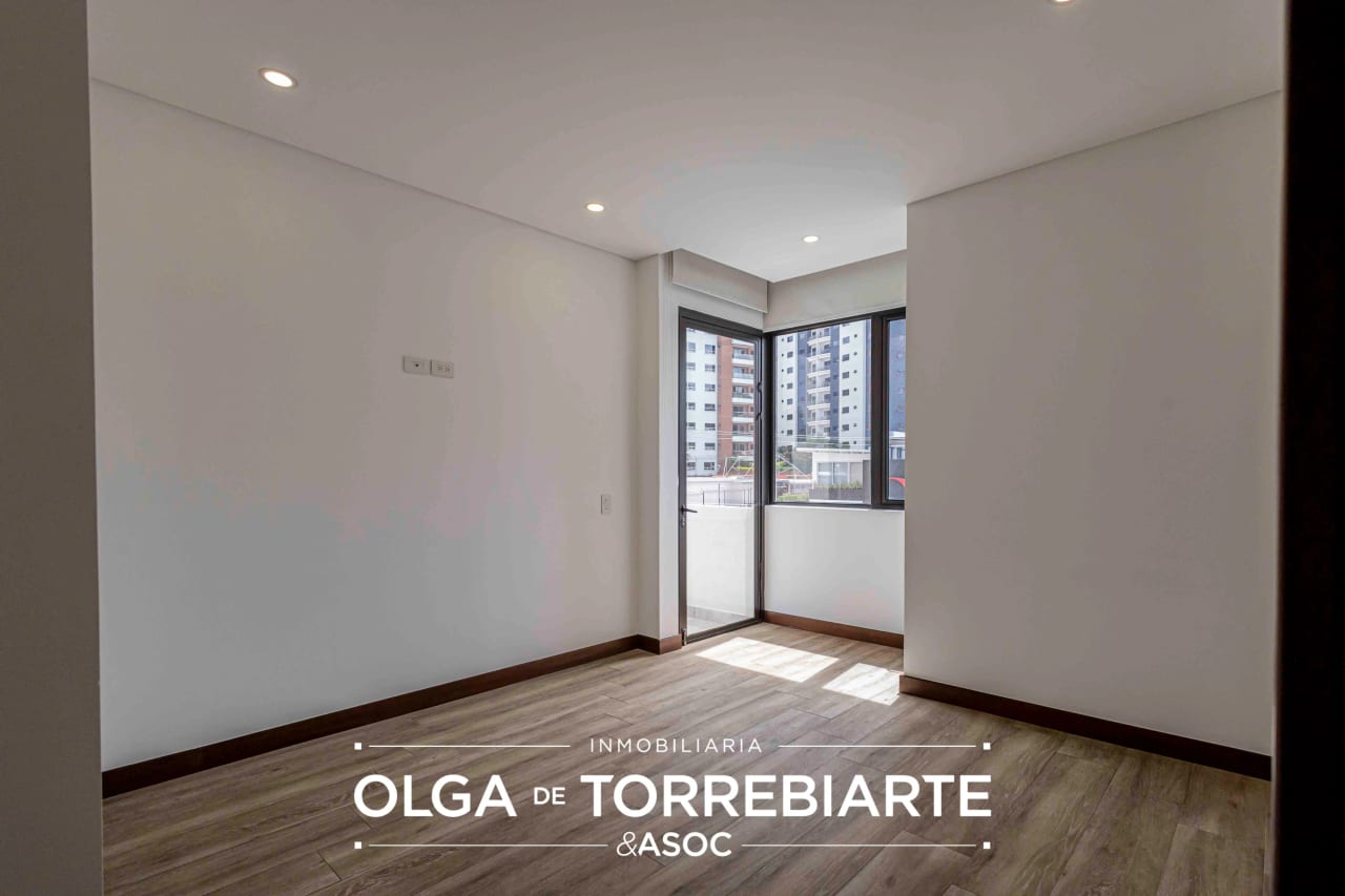 Apartamento con terraza en Azure, zona 14 — Apartamento en Alquiler en Zona 14, Guatemala, Ciudad — foto 12 de 12
