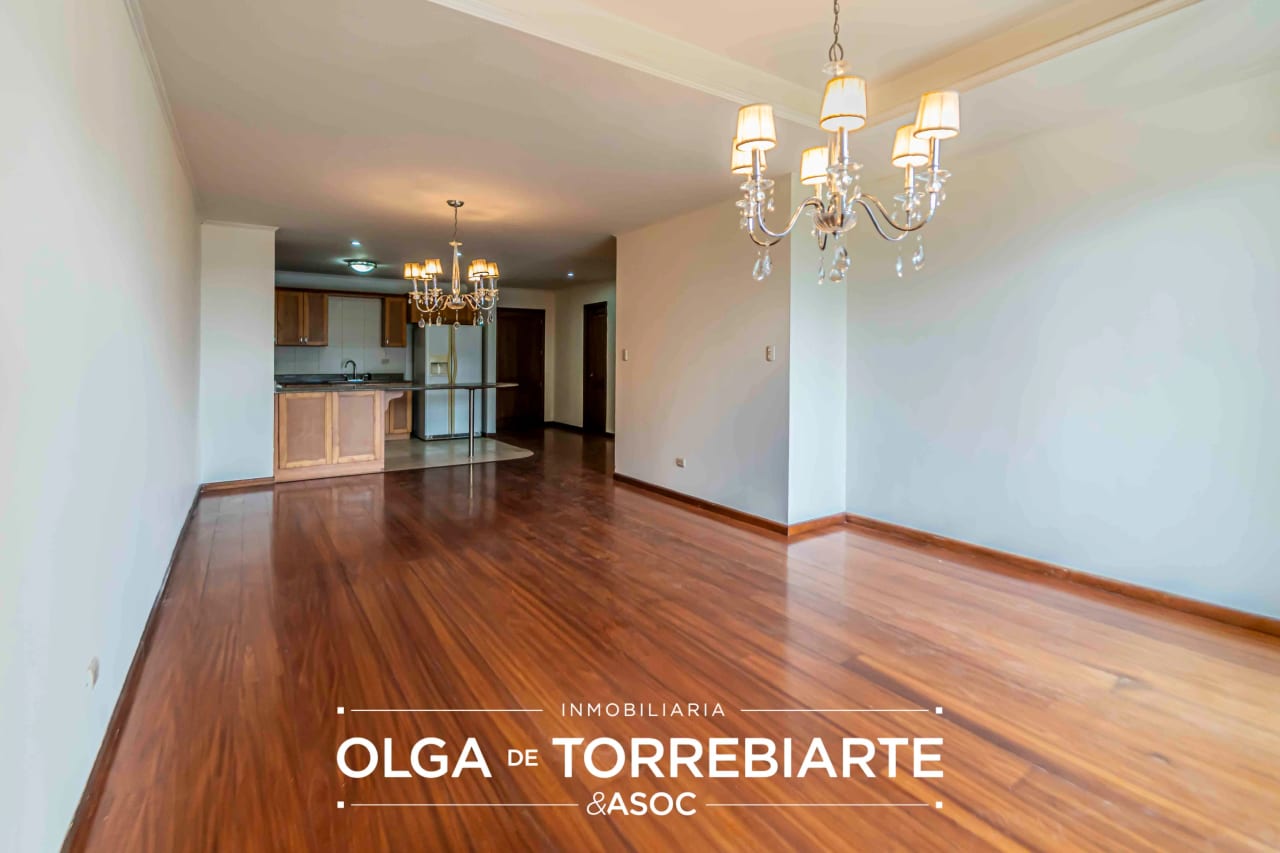 Apartamento en Torre del Valle, Zona 10 — Apartamento en Alquiler en Torre Del Valle, Zona 10, Guatemala, Ciudad — foto 1 de 9
