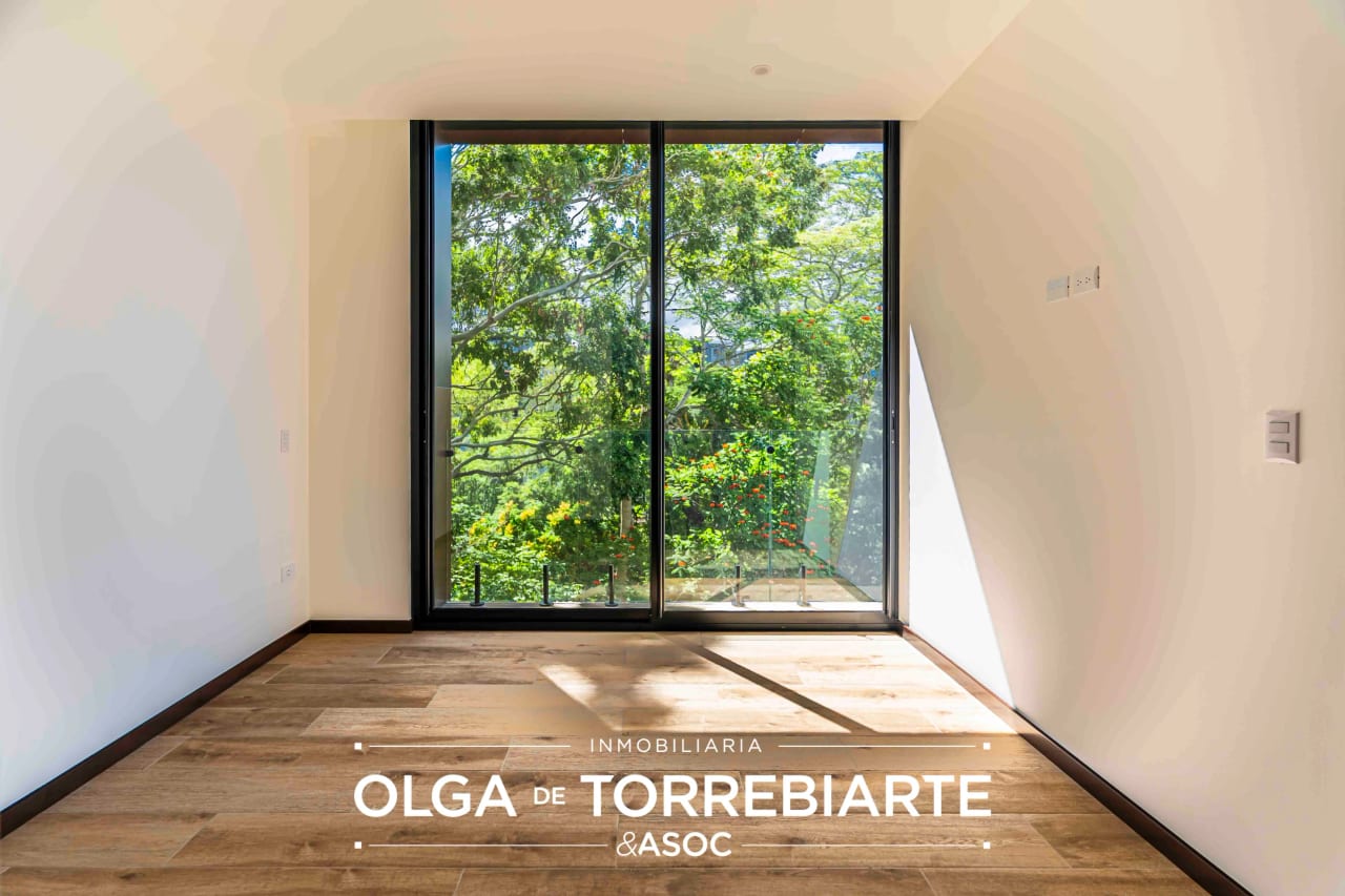 Apartamento en Dosento, Zona 10 — Apartamento en Alquiler en Zona 10, Guatemala, Ciudad — foto 10 de 10