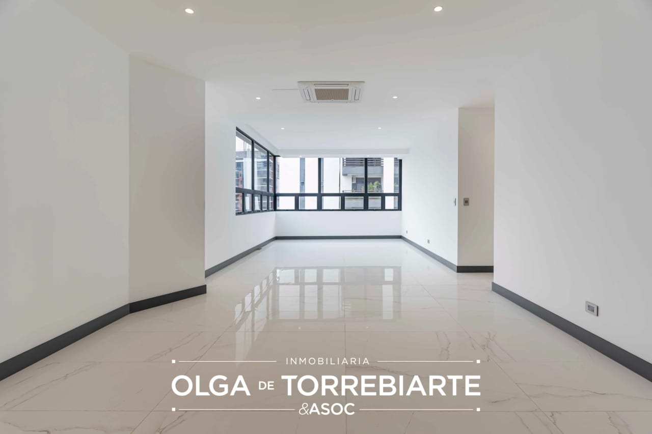 Apartamento en Torre Carrá, Zona 14 — Apartamento en Alquiler en Torre Carrá, Zona 14, Guatemala, Ciudad — foto 12 de 14
