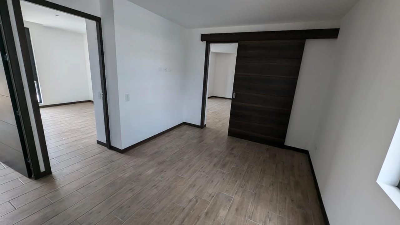 Se Alquila Apto. Edificio AURÉ, Zona 13. — Apartamento en Alquiler en Aure, Zona 13, Guatemala, Ciudad — foto 16 de 17