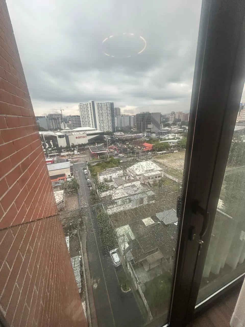 Se Alquila Apto. Edificio Casa Acueducto, Zona 10. Nivel Alto. — Apartamento en Alquiler en Casa Acueducto, Zona 10, Guatemala, Ciudad — foto 11 de 17