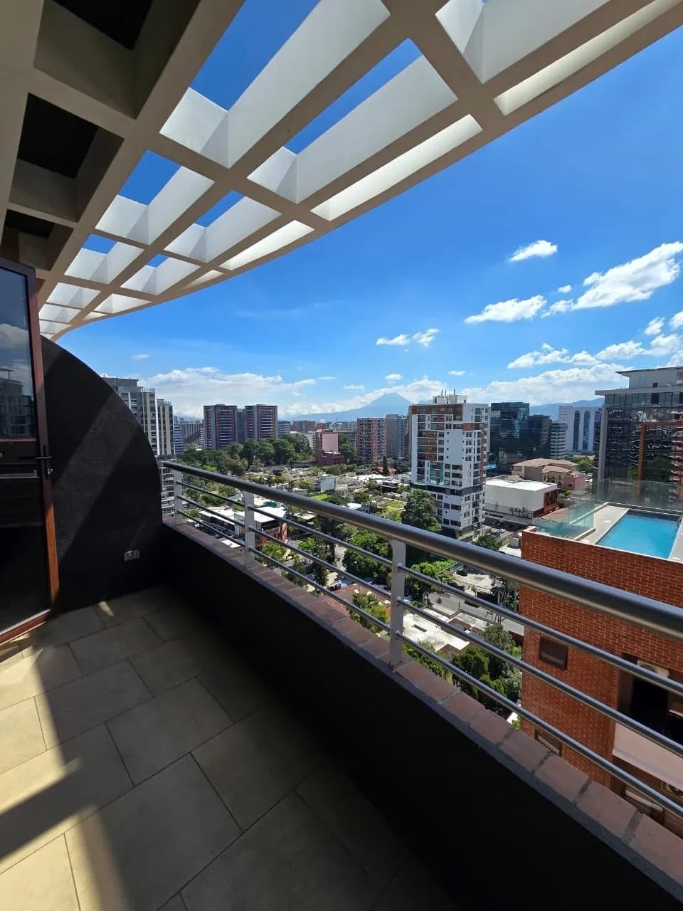 Se Alquila/Vende Apto. PH en Edificio Zona 10. — Apartamento en Venta en Zona 10, Guatemala, Ciudad — foto 10 de 17